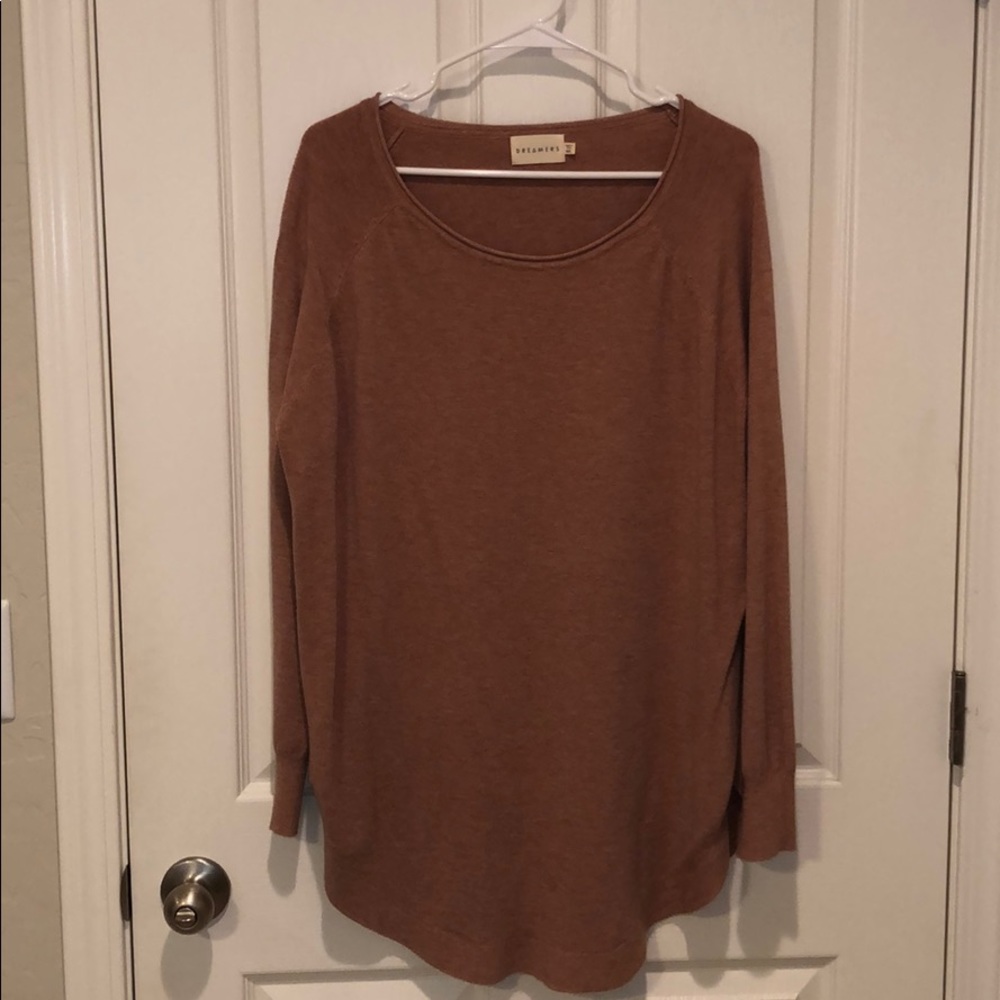Dreamers rosy pink curve hem tunic sweater sz M/L